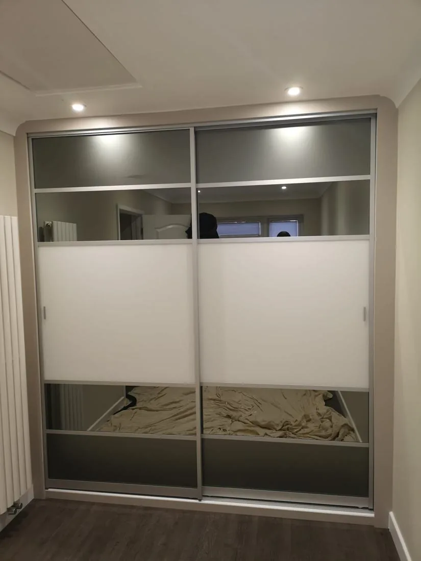 Bespoke fitted wardrobe