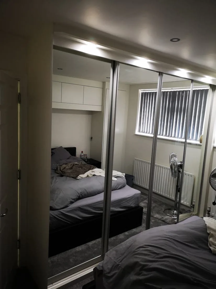 Bespoke fitted wardrobe