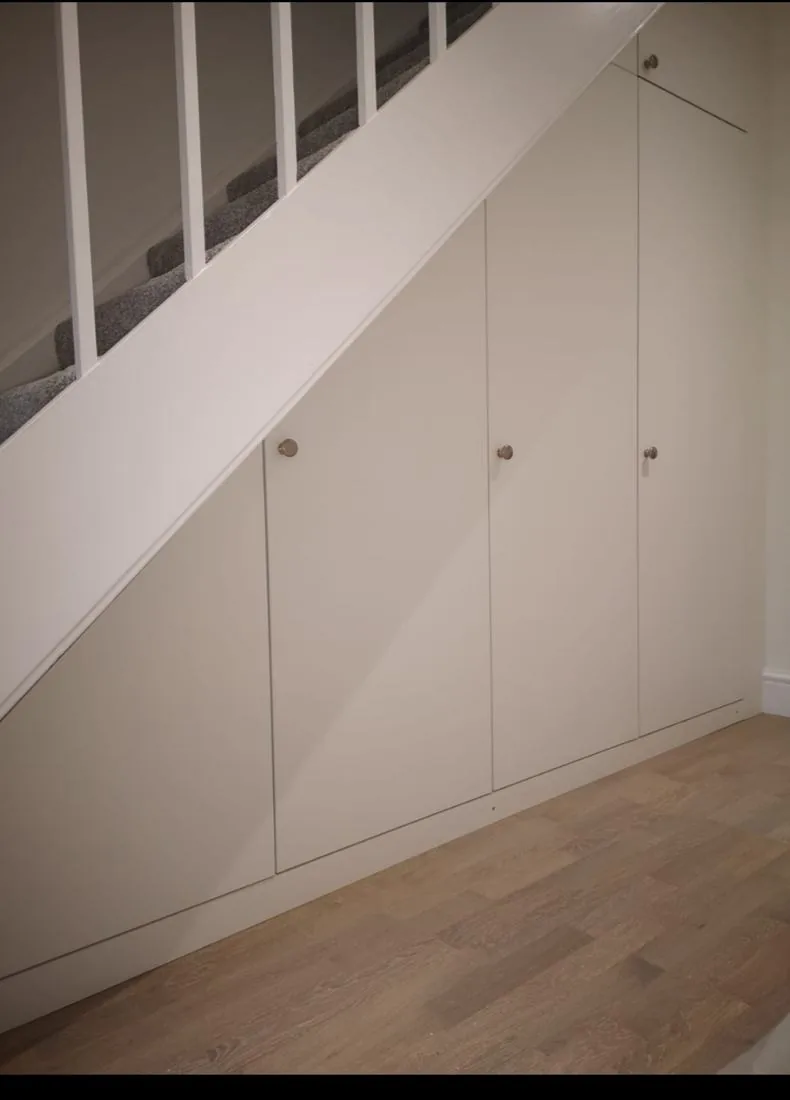 Bespoke fitted wardrobe