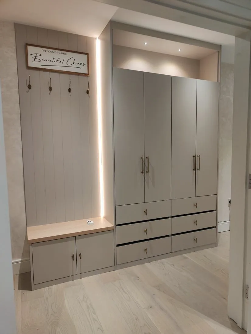 Bespoke fitted wardrobe