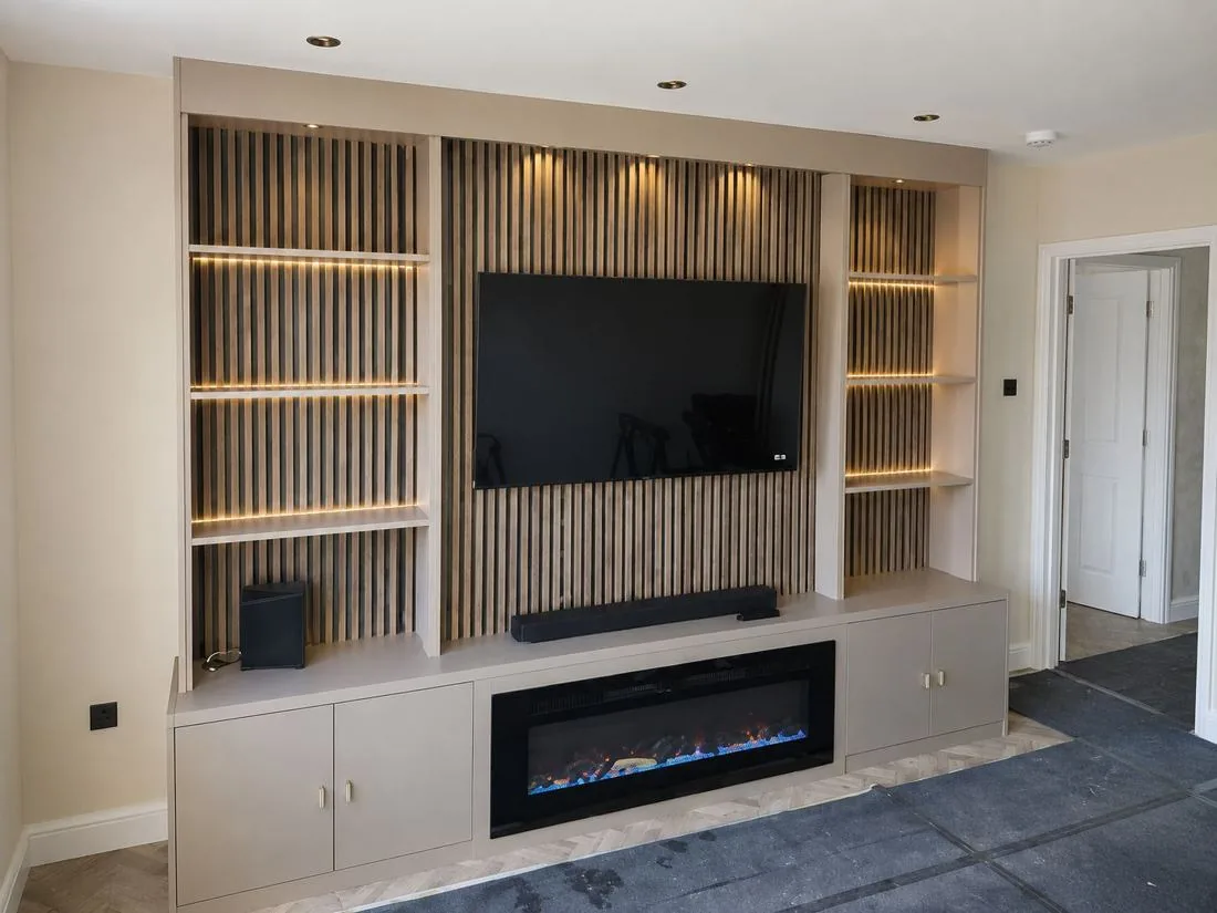 Bespoke fitted dressing unit